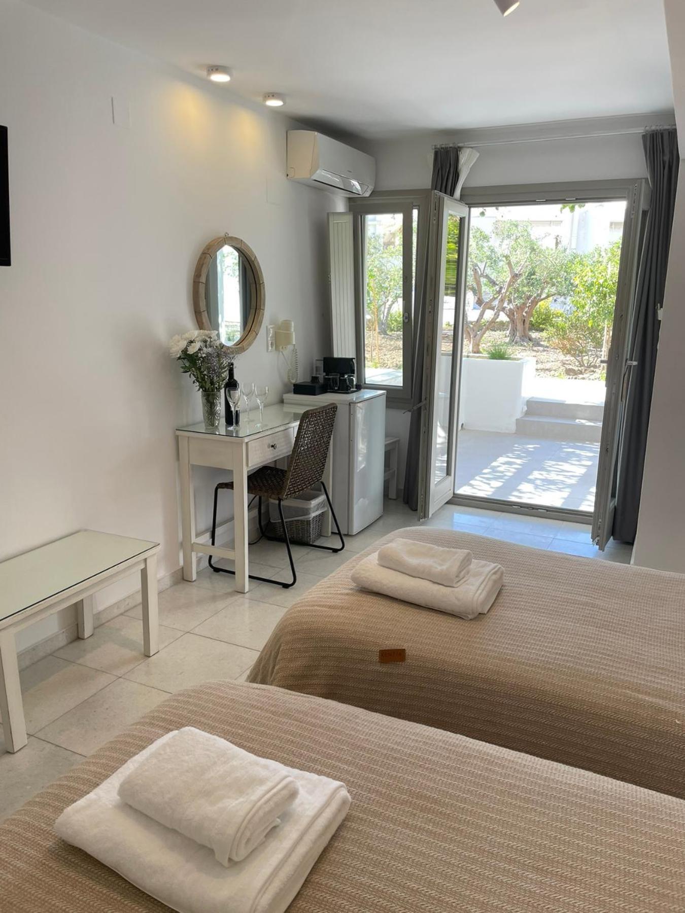 Perivoli Rooms Parikia  Room photo